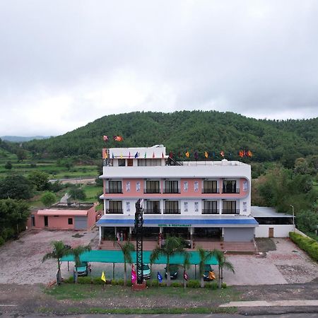 Hotel White Lotus Dungarpur Екстер'єр фото